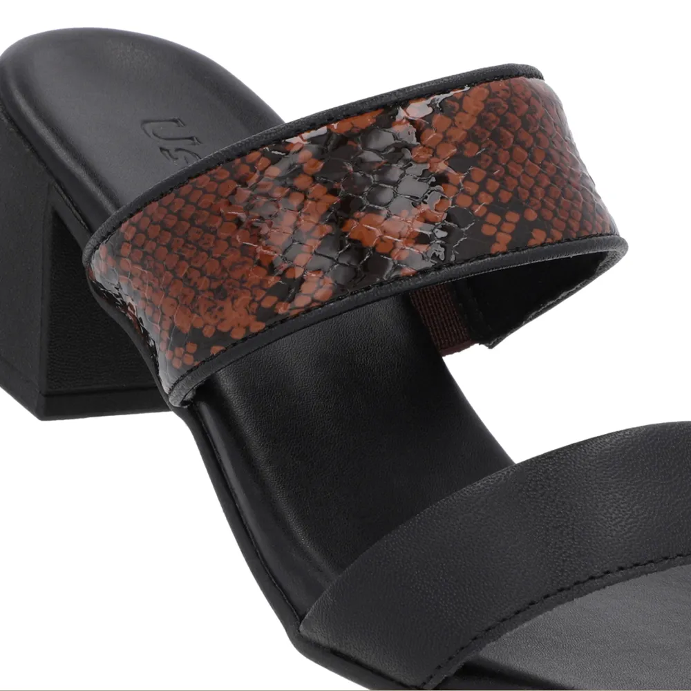 Tamanco Animal Print Salto Bloco Confortável e Elegante Tiras Finas