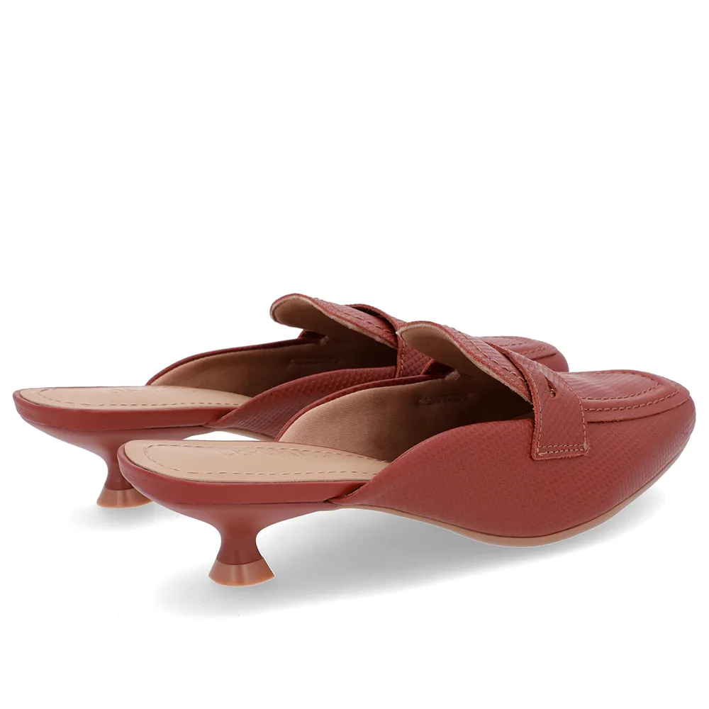 Mule Marrom Couro Feminino Conforto Salto Baixo Kitten Elegante