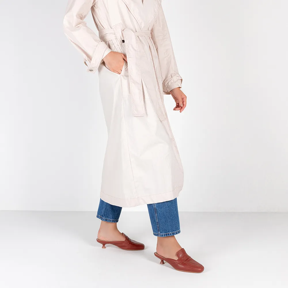 Mule Marrom Couro Feminino Conforto Salto Baixo Kitten Elegante