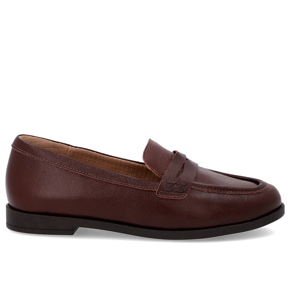 Mocassim de Couro Marrom com Tira Confortável e Estiloso Masculino