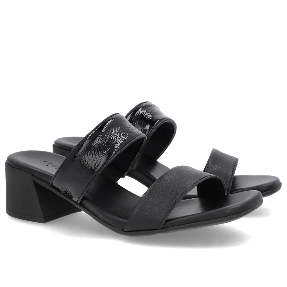 Tamanco Preto Feminino Salto Bloco Confortável com Tiras Elegantes