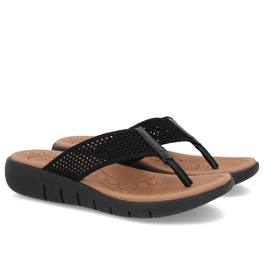 Chinelo Salto Rasteiro Tricot Preto Confortável Estiloso Versátil