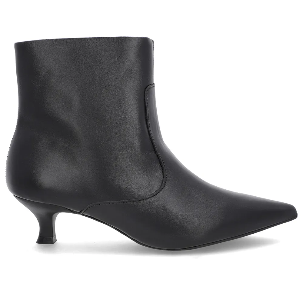 Bota Feminina Couro Preta Salto Kitten Confortável Elegante