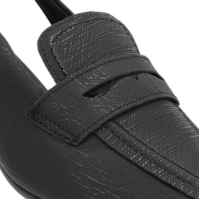Slingback Preto Feminino Couro Texturizado Tira no Calcanhar Confortável
