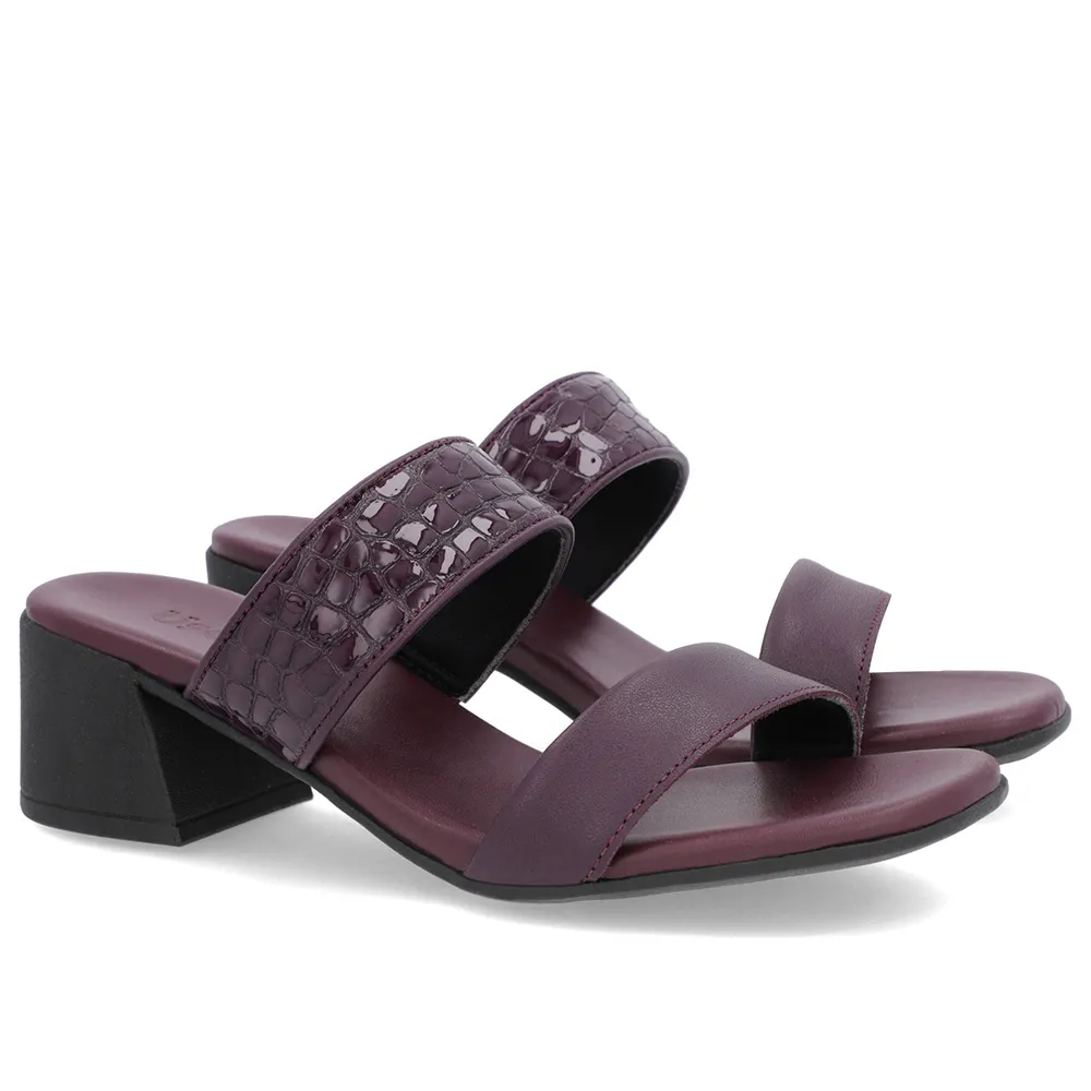 Tamanco Roxo Feminino Salto Bloco Comfortável e Estiloso Tiras